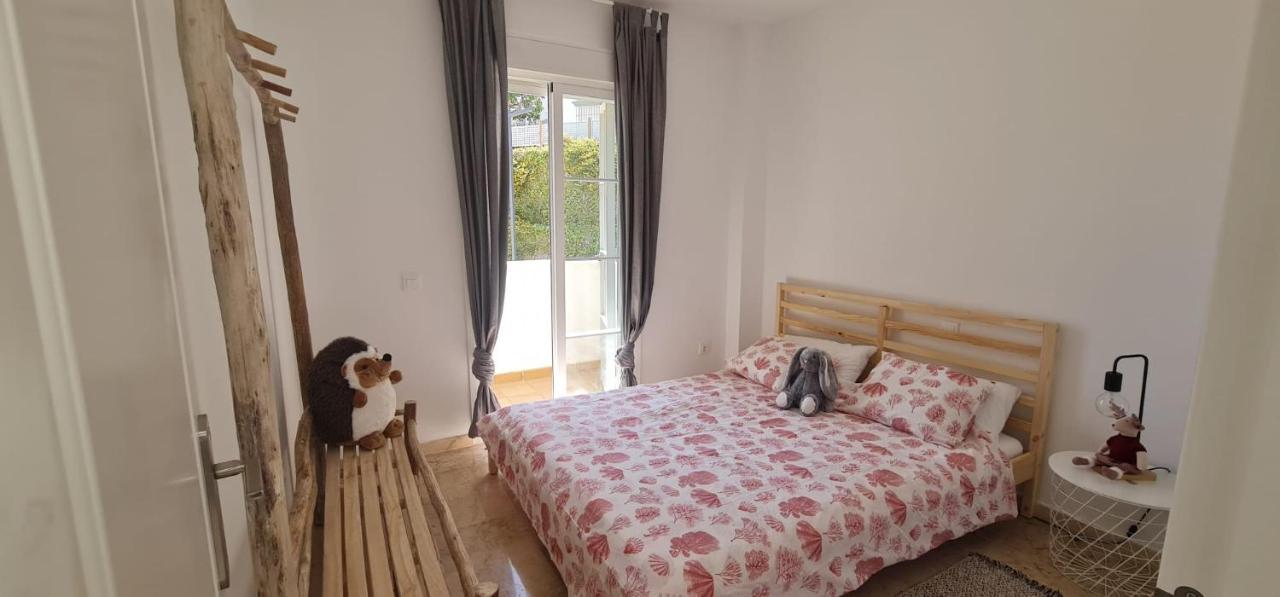 Small Oasis - Appartement 6 Personnes Manilva Exteriér fotografie